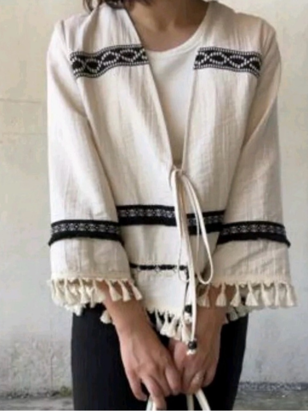 Zara Embroidered With Fringes Boho Cream/Black Open Front-tie Tassel